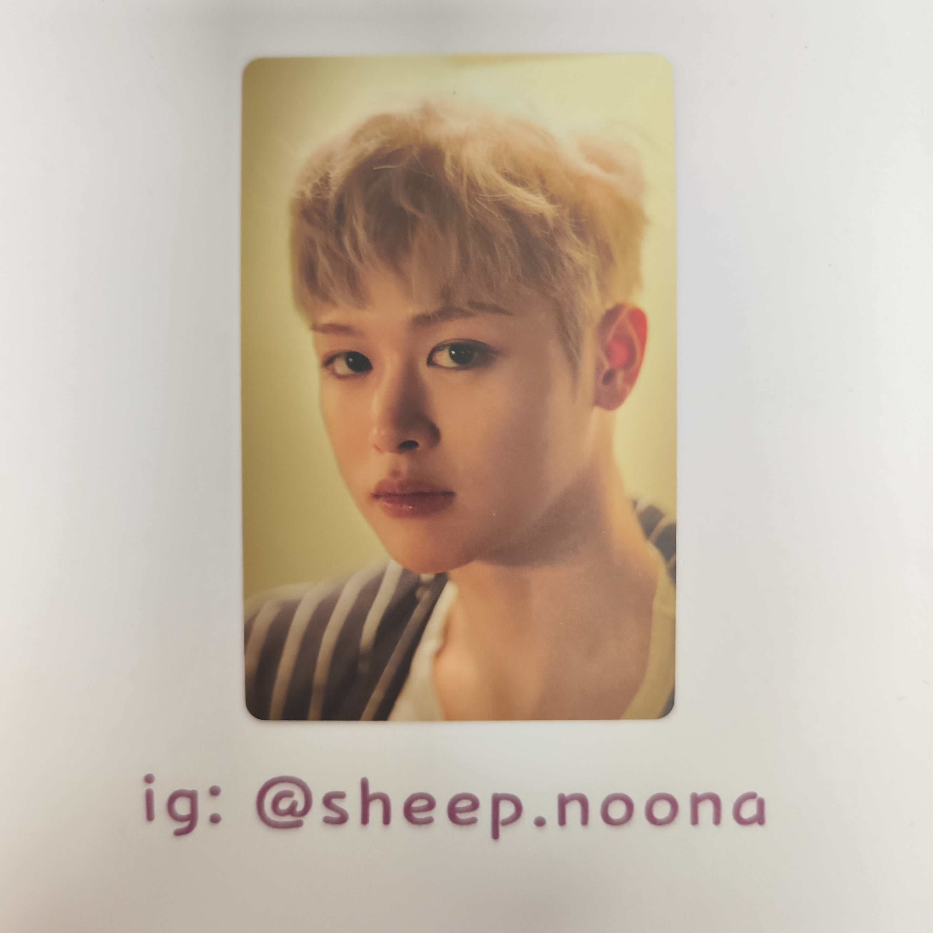 Photocards Ma Jing Xiang CLOSE YOUR EYES