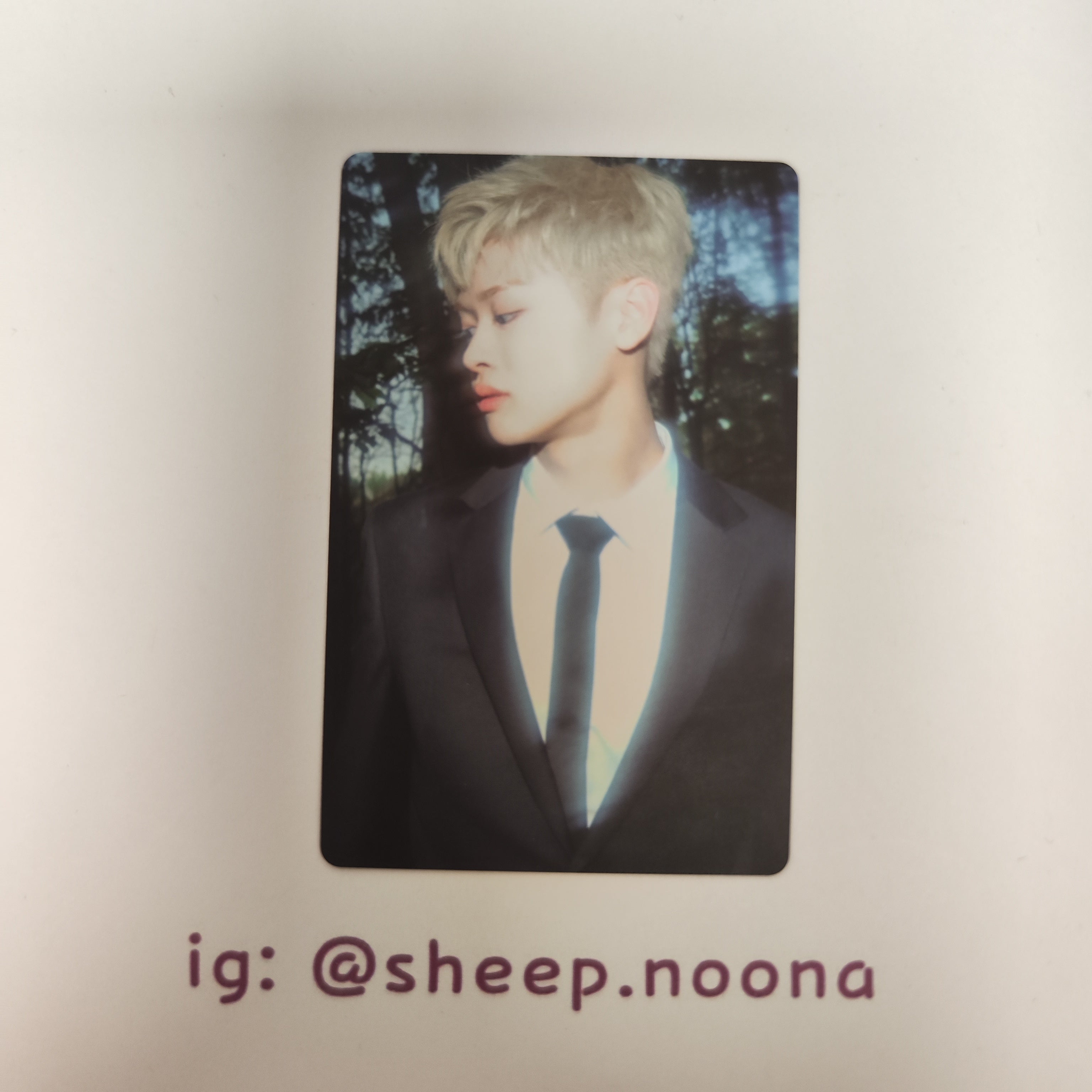 Photocards Ma Jing Xiang CLOSE YOUR EYES