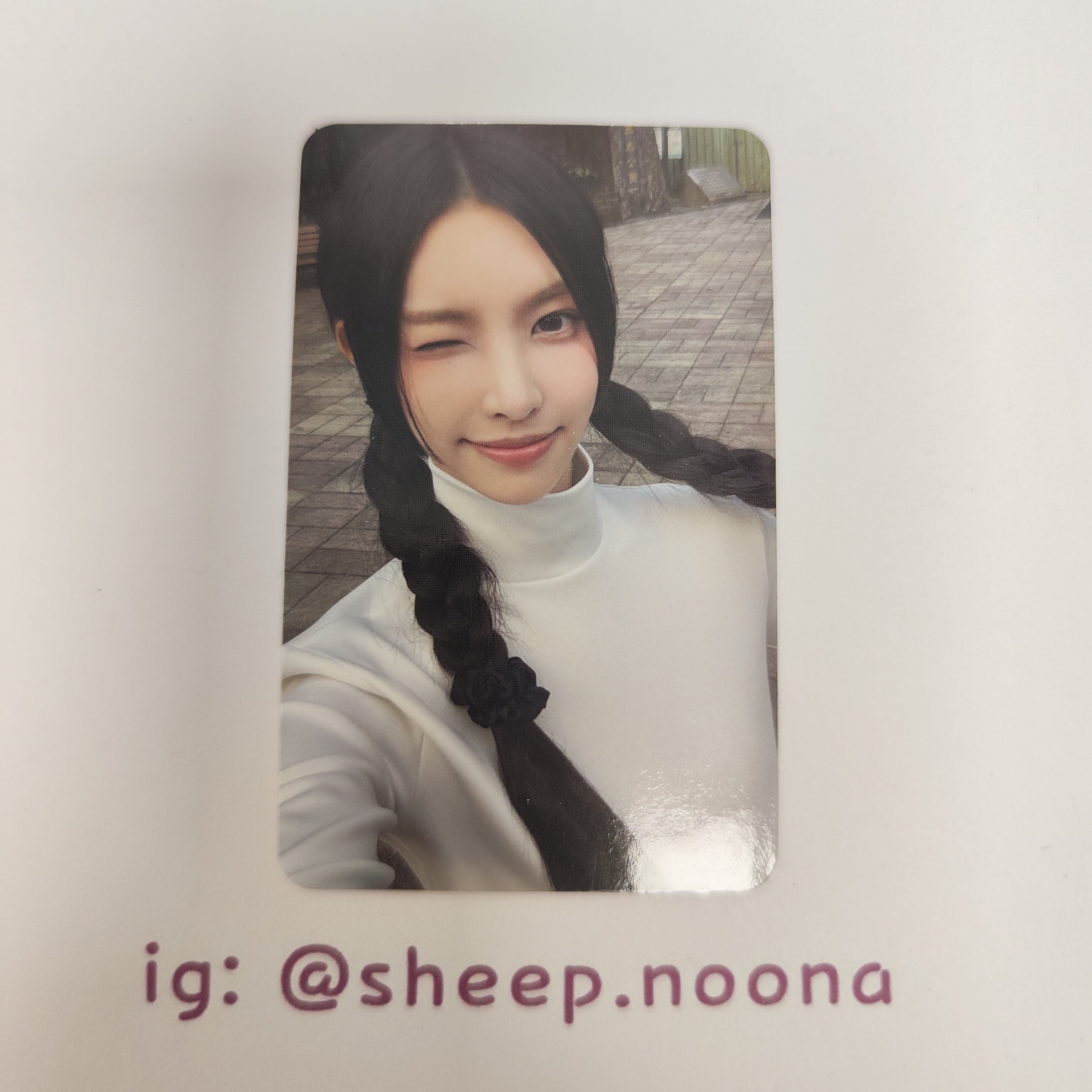 Photocards Yunah ILLIT