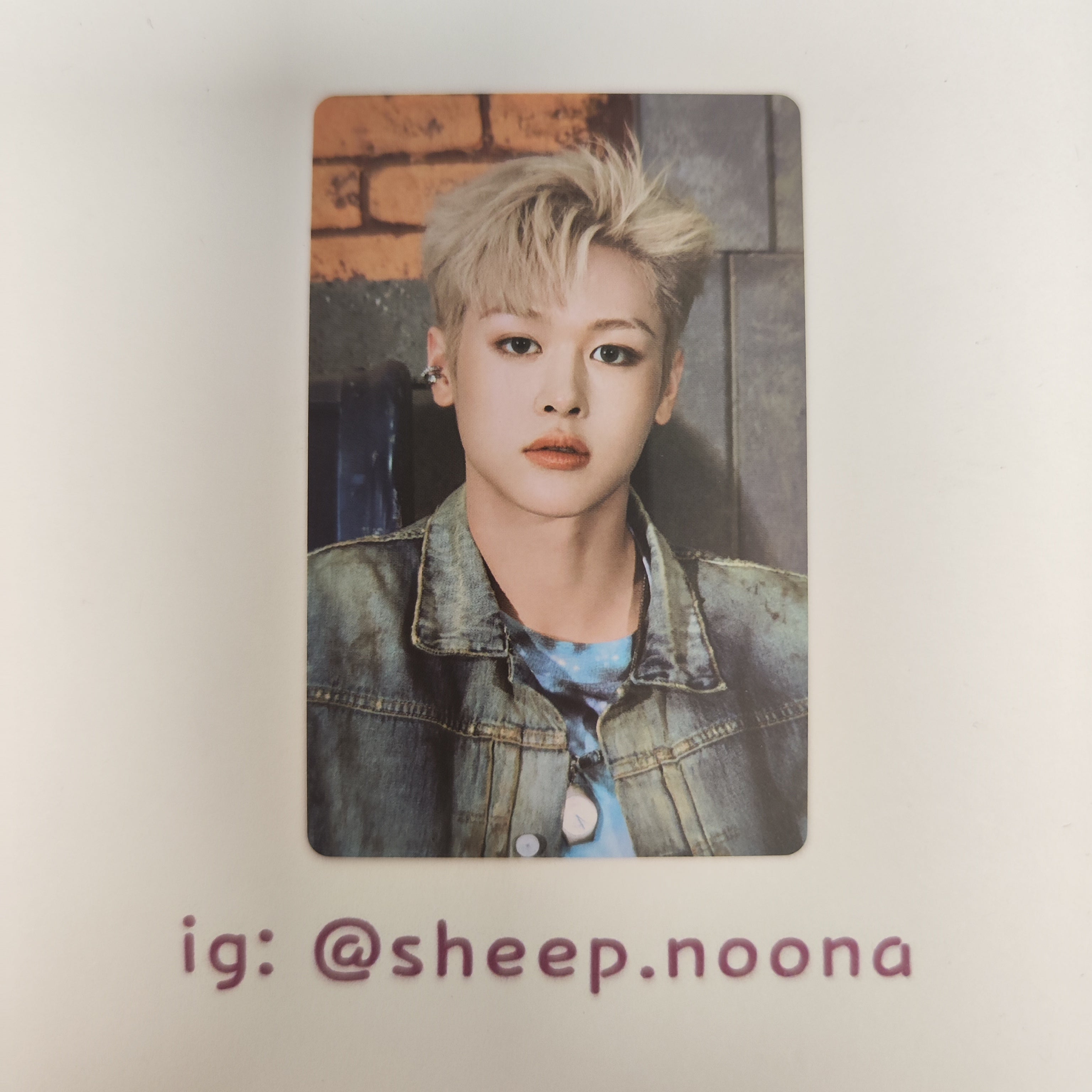 Photocards Ma Jing Xiang CLOSE YOUR EYES