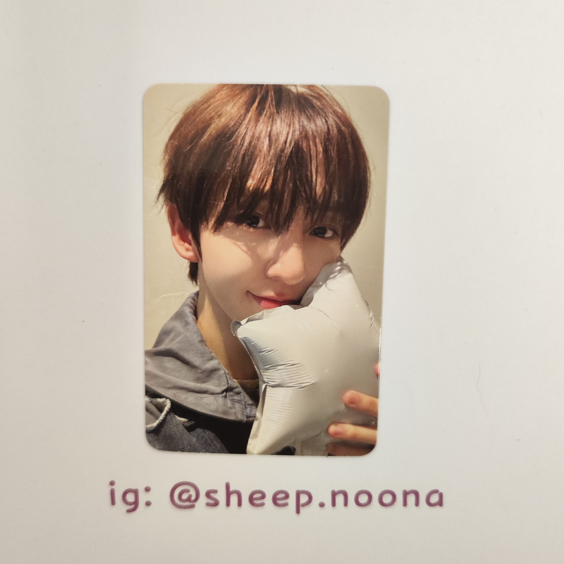 Photocards Donghyeon Kickflip