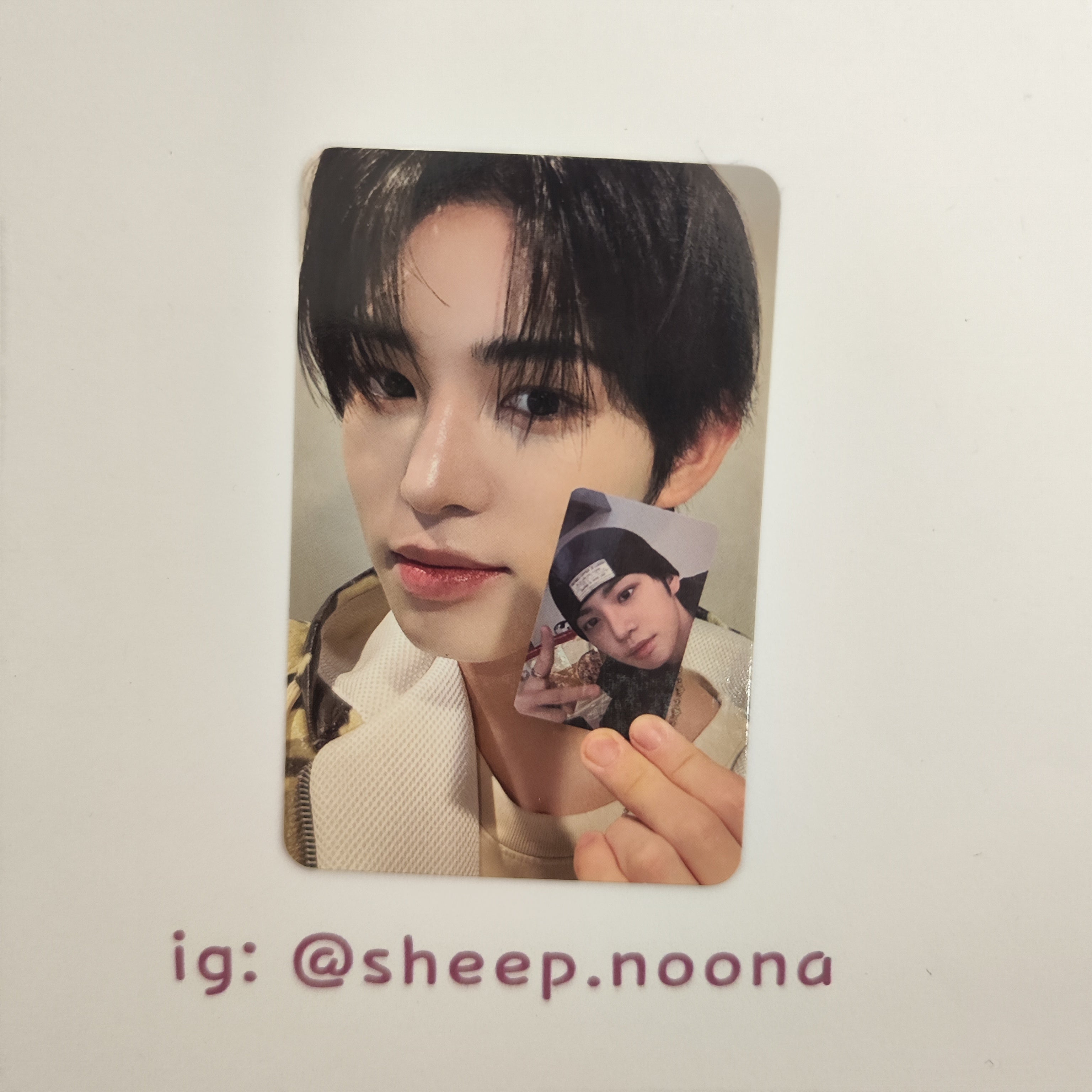Photocards Minje Kickflip