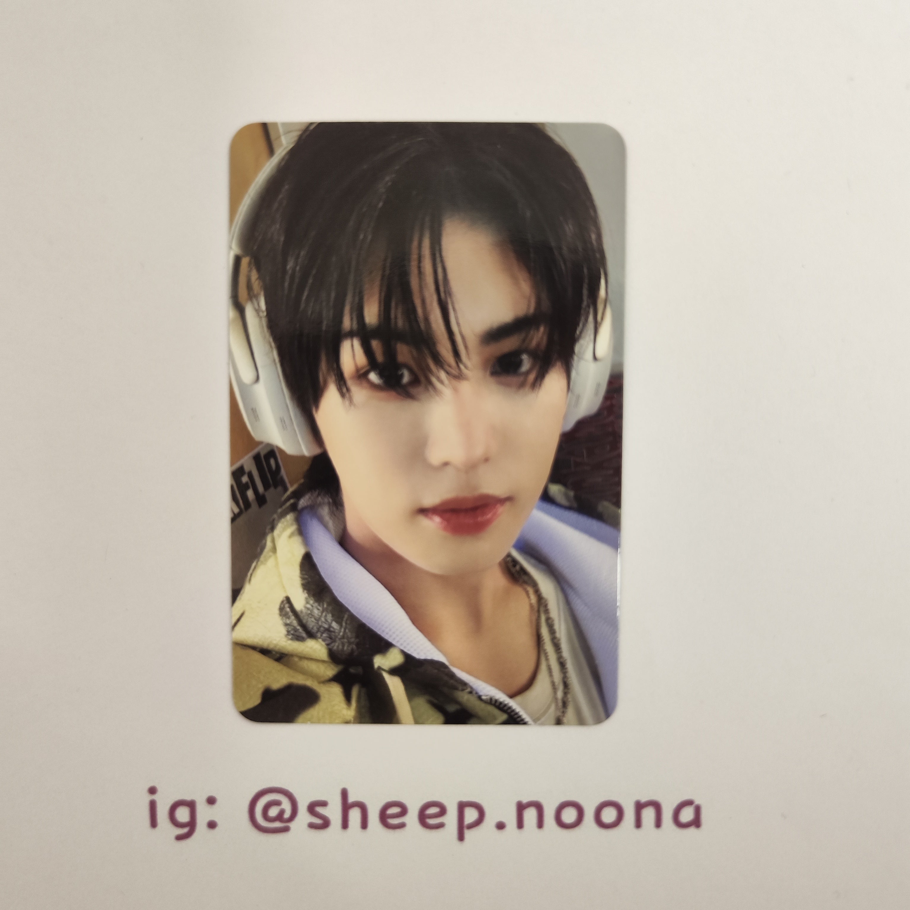 Photocards Minje Kickflip