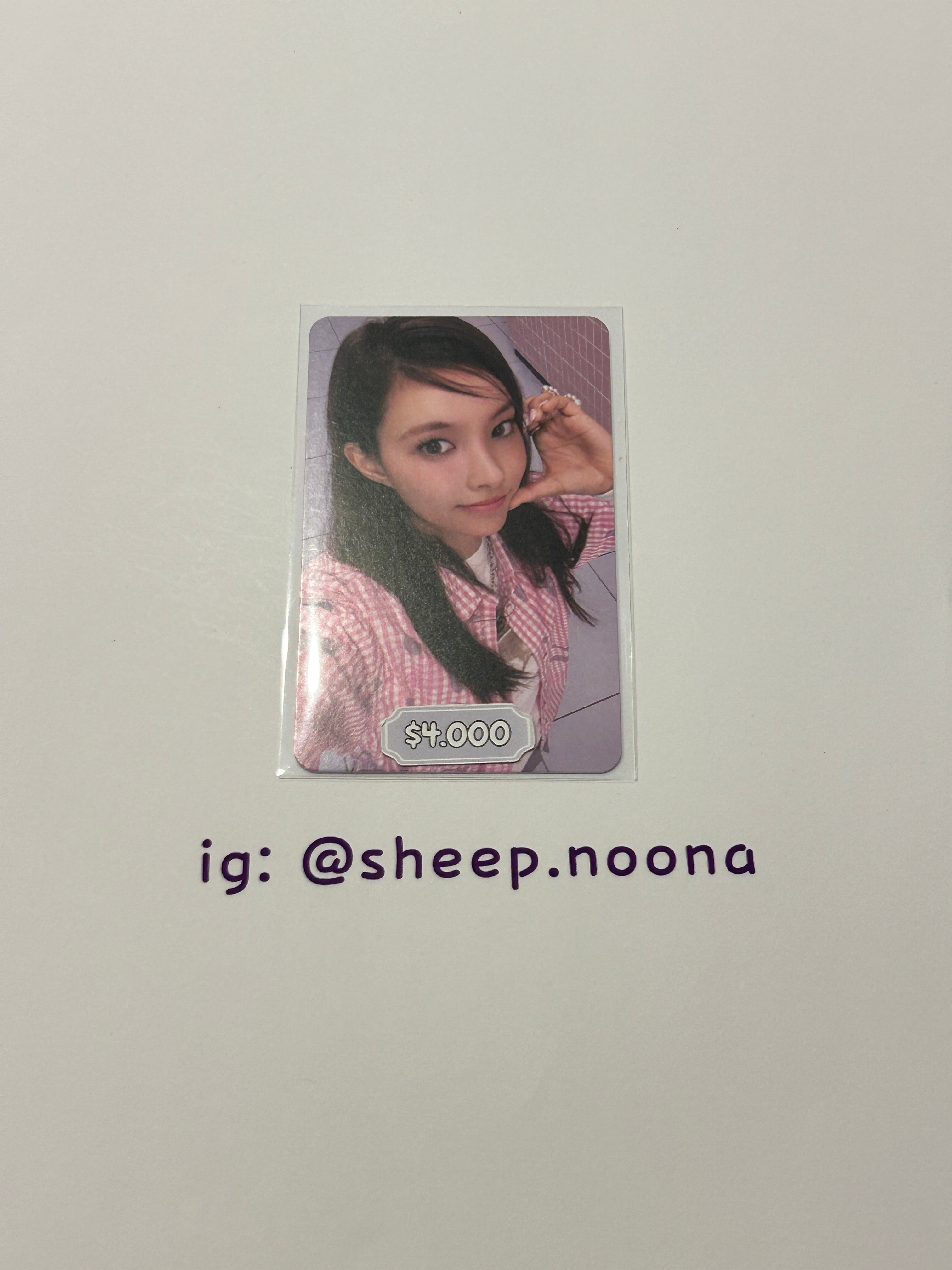 Photocards Yunah ILLIT