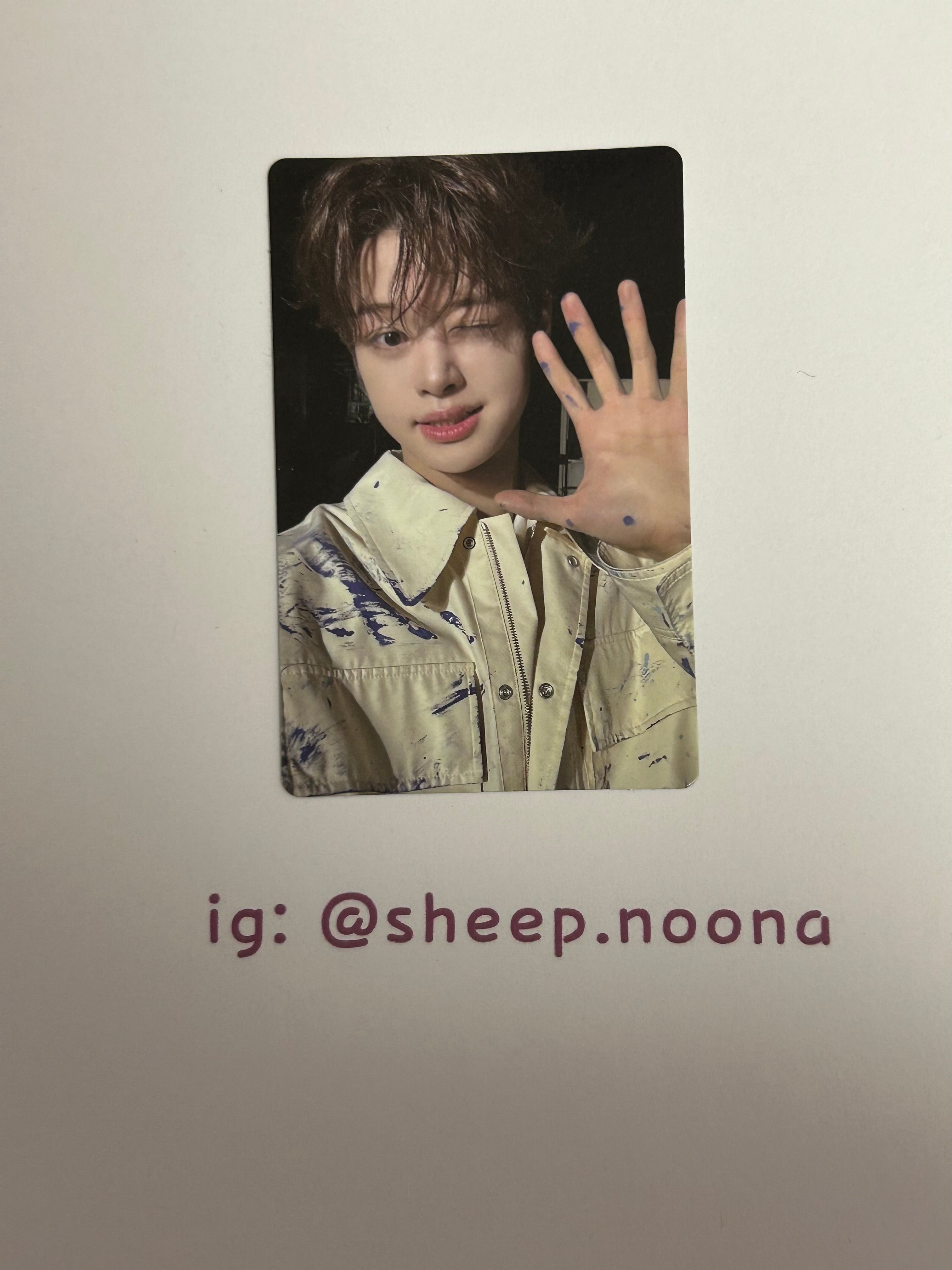 Photocards Ma Jing Xiang CLOSE YOUR EYES