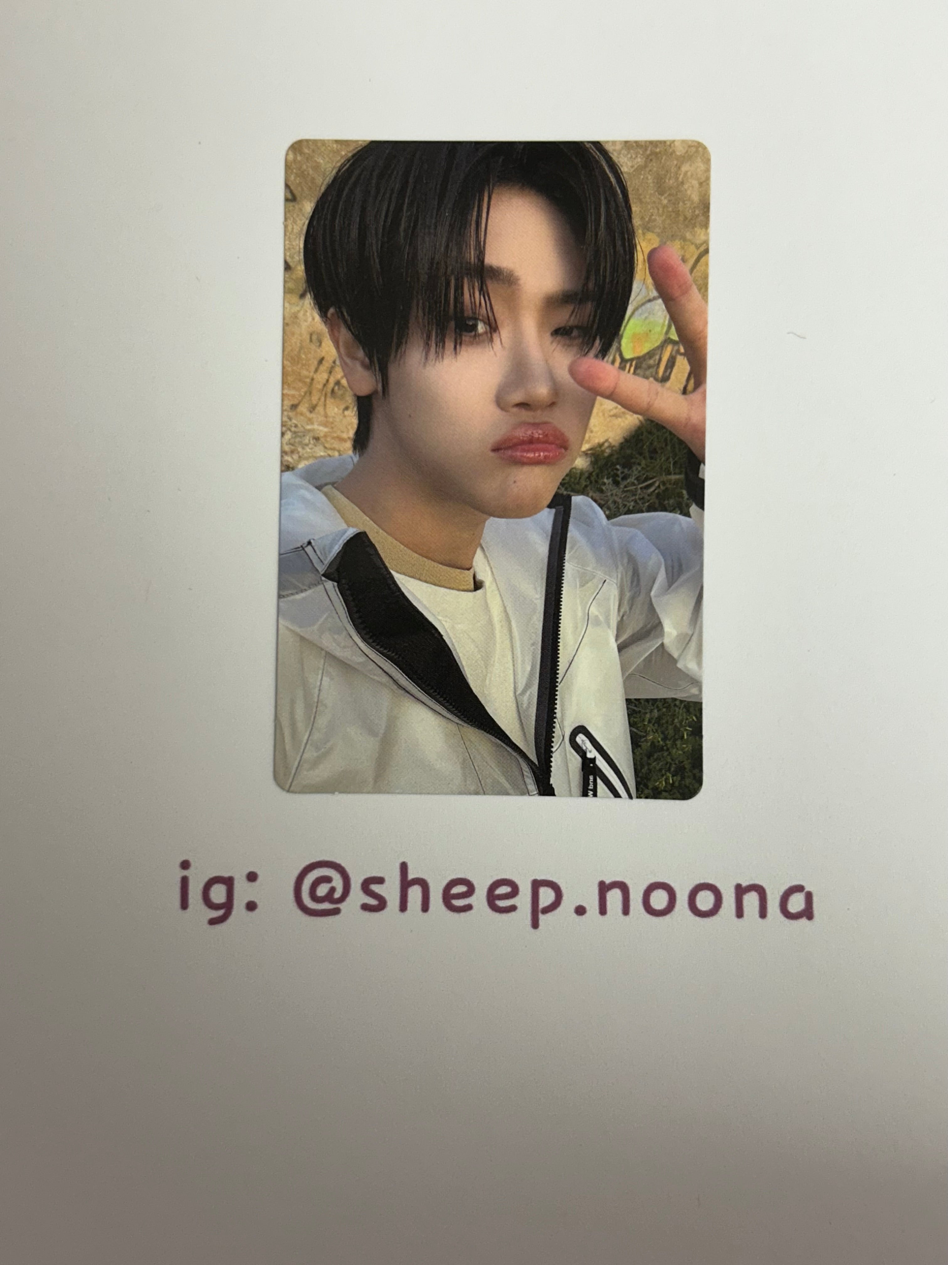 Photocards Yeojun CLOSE YOUR EYES