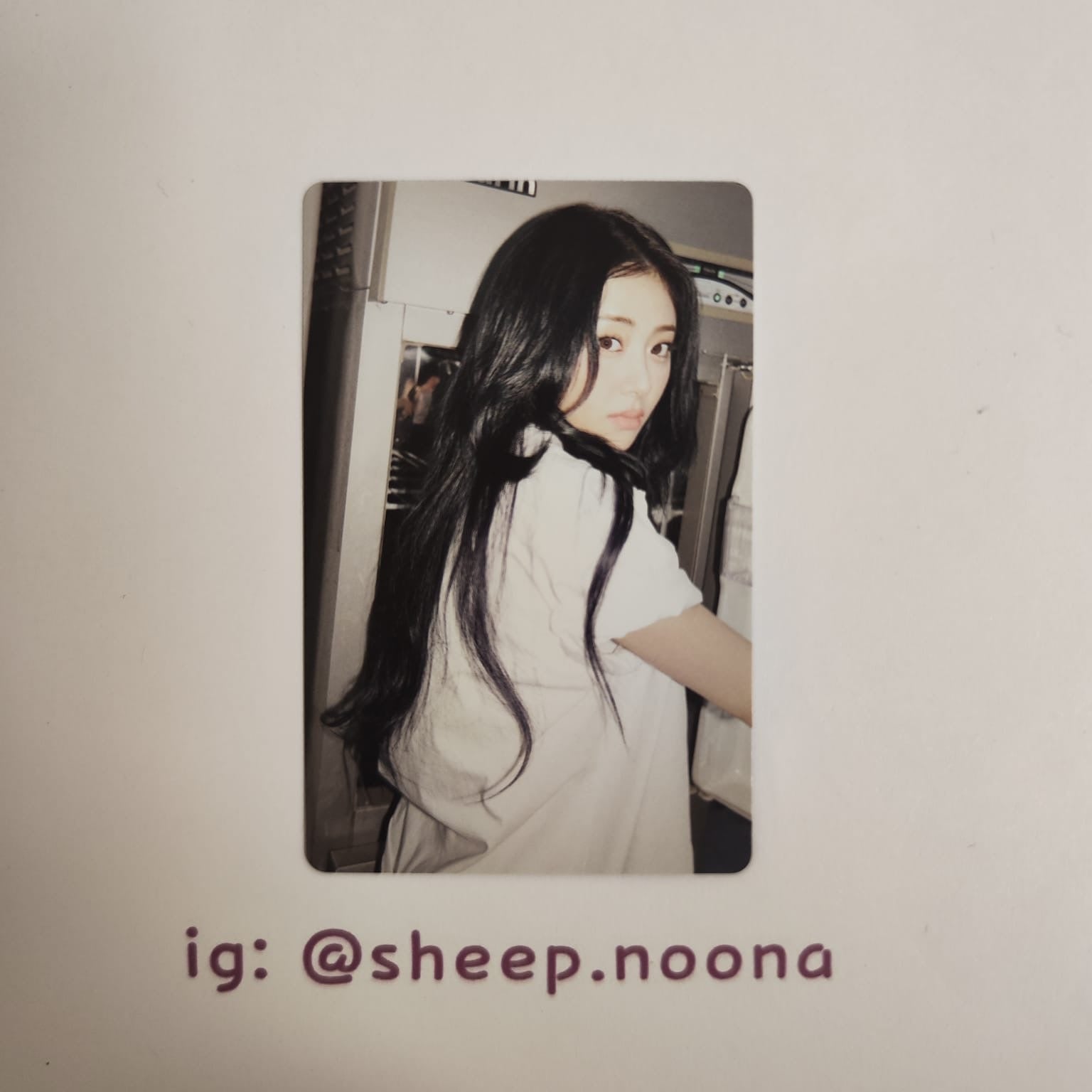Photocards Yunjin Le Sserafim