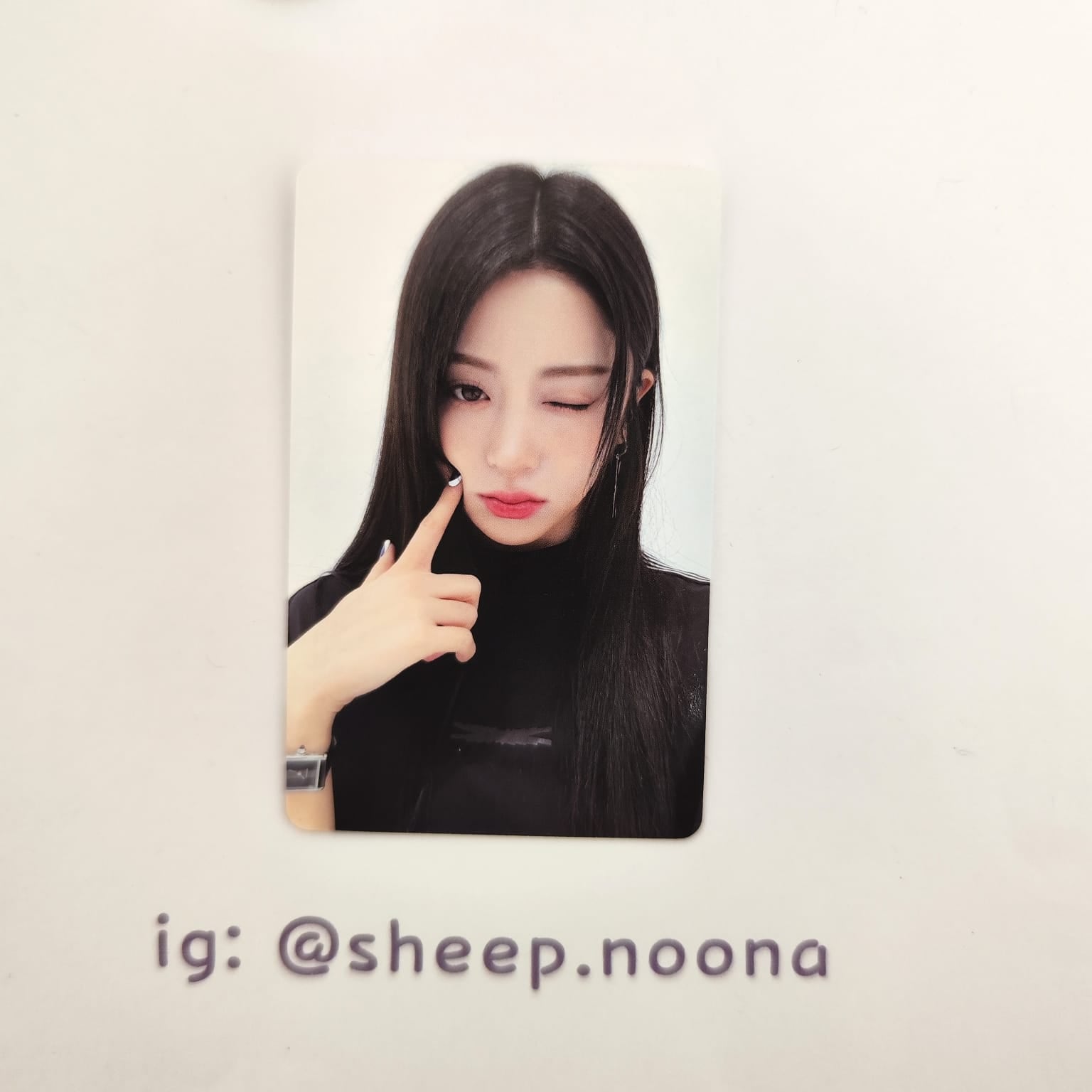 Photocards Yunjin Le Sserafim