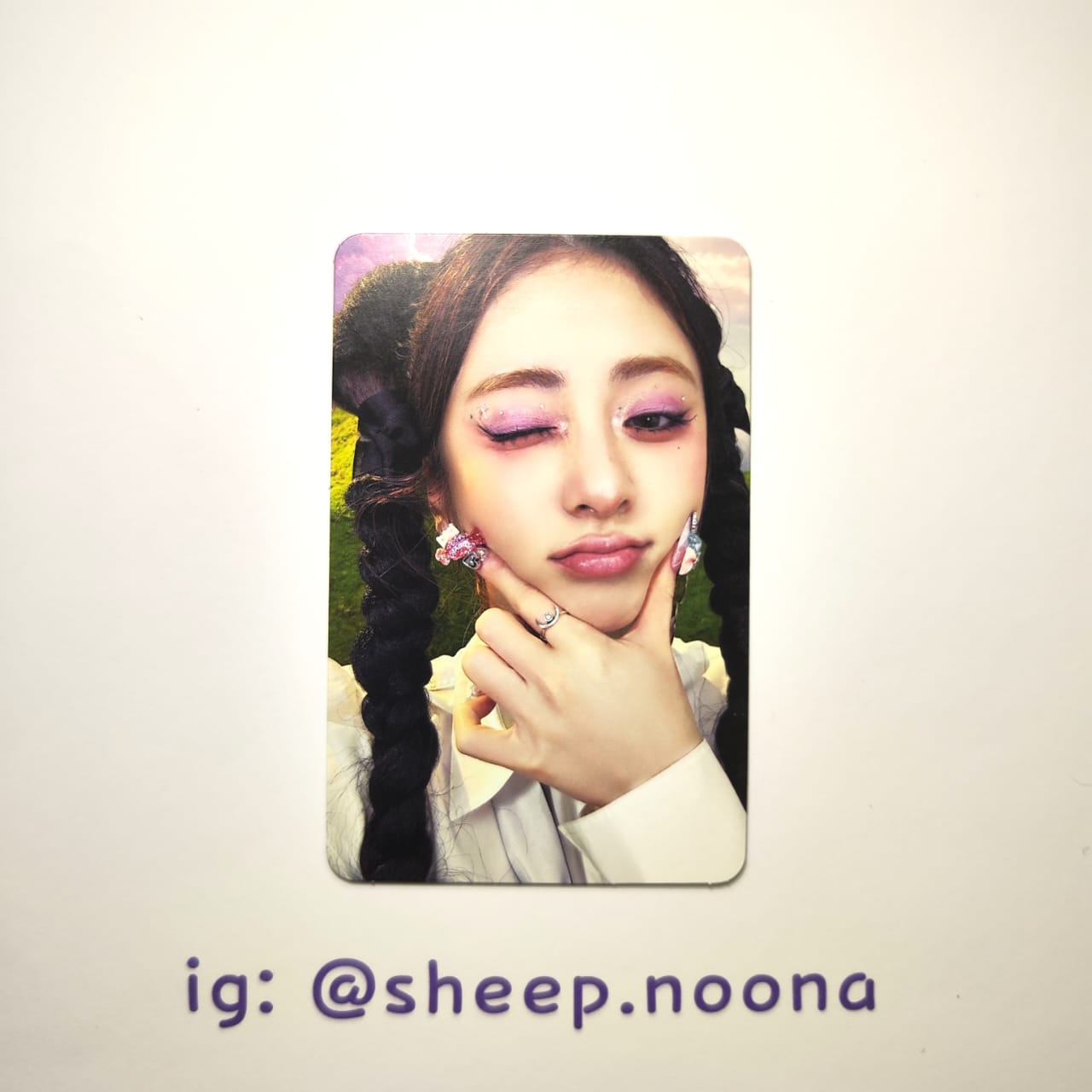 Photocards Yunjin Le Sserafim
